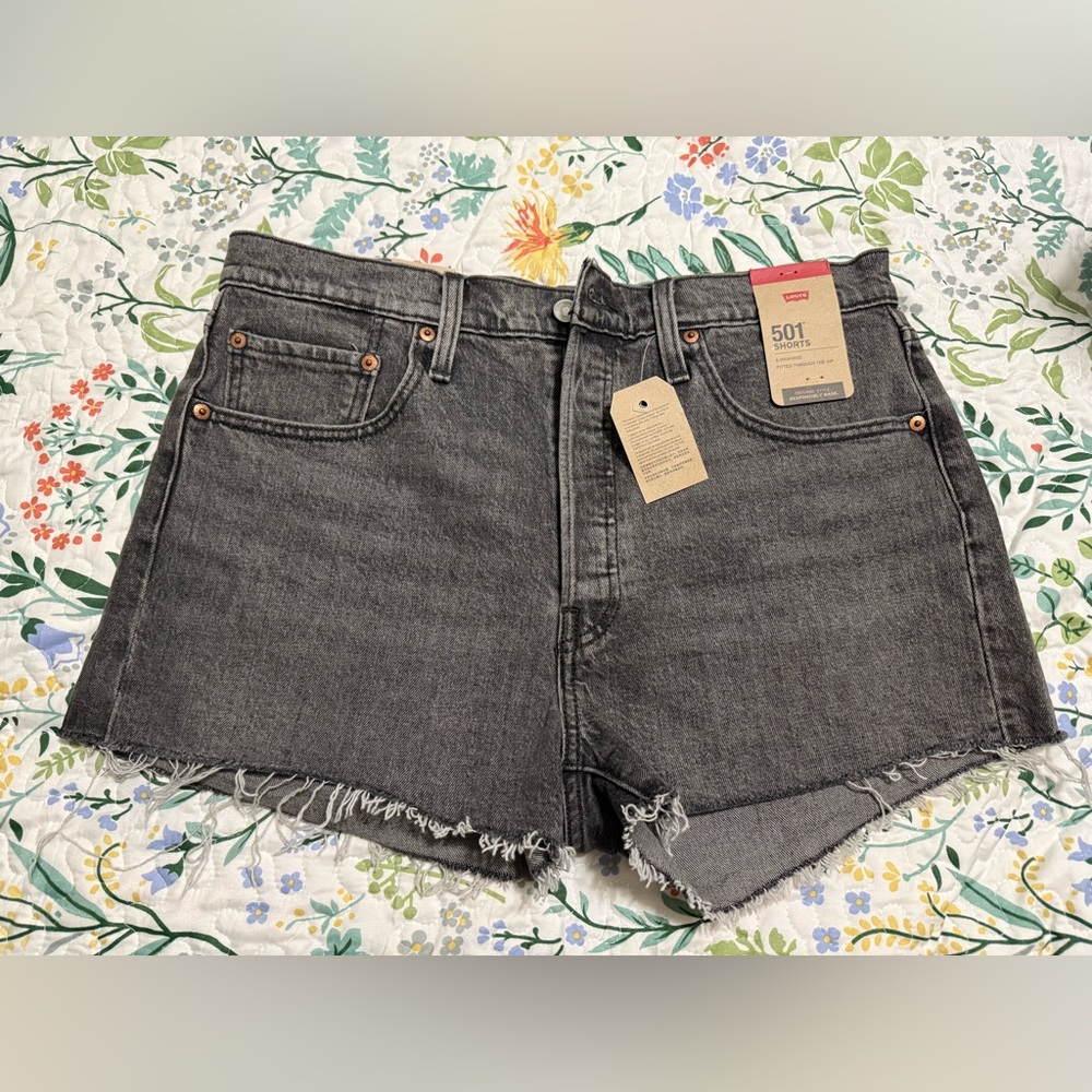 Levi’s Women’s 501 Original Shorts - Better Weathered